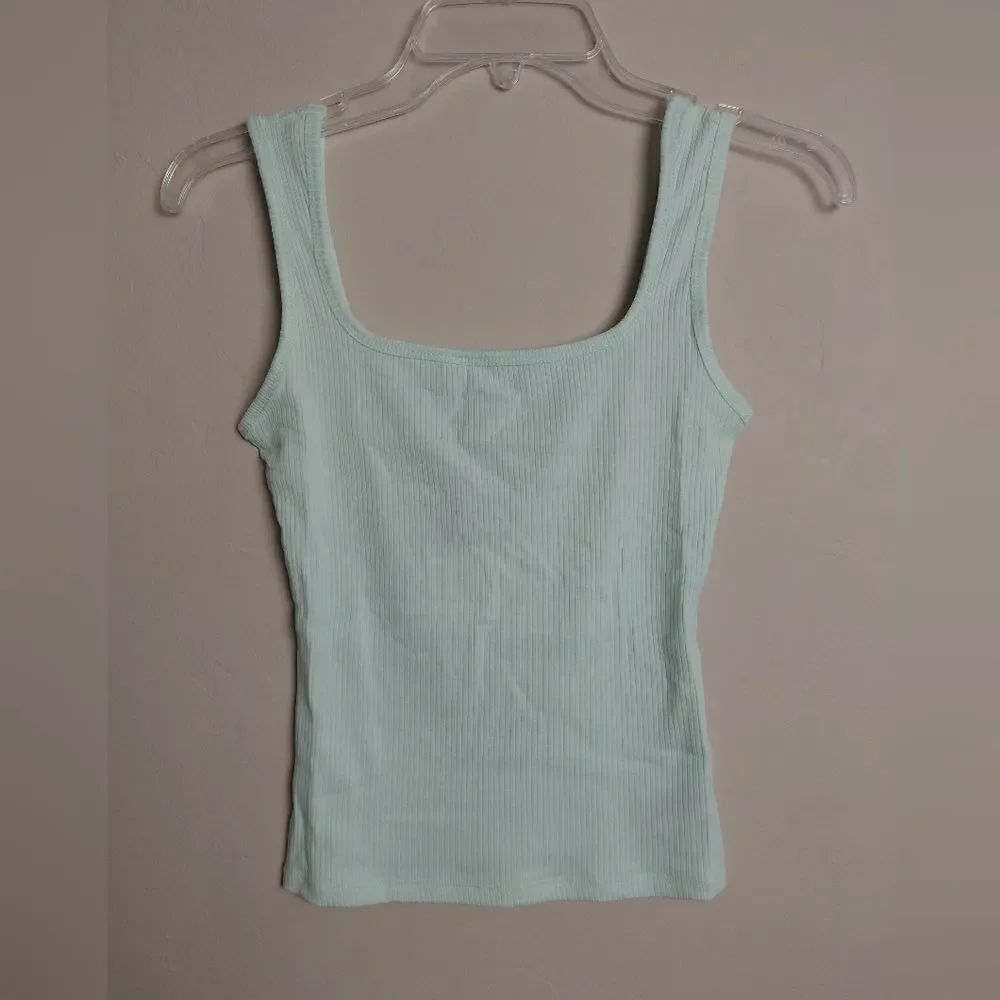 NIA RIBBED Minty TANK. STRETCHY SOFT SIZE Extra Small NWT